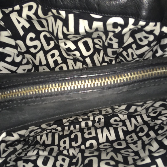 Marc Jacobs Leather Shoulder Bag - Picture 5 of 8